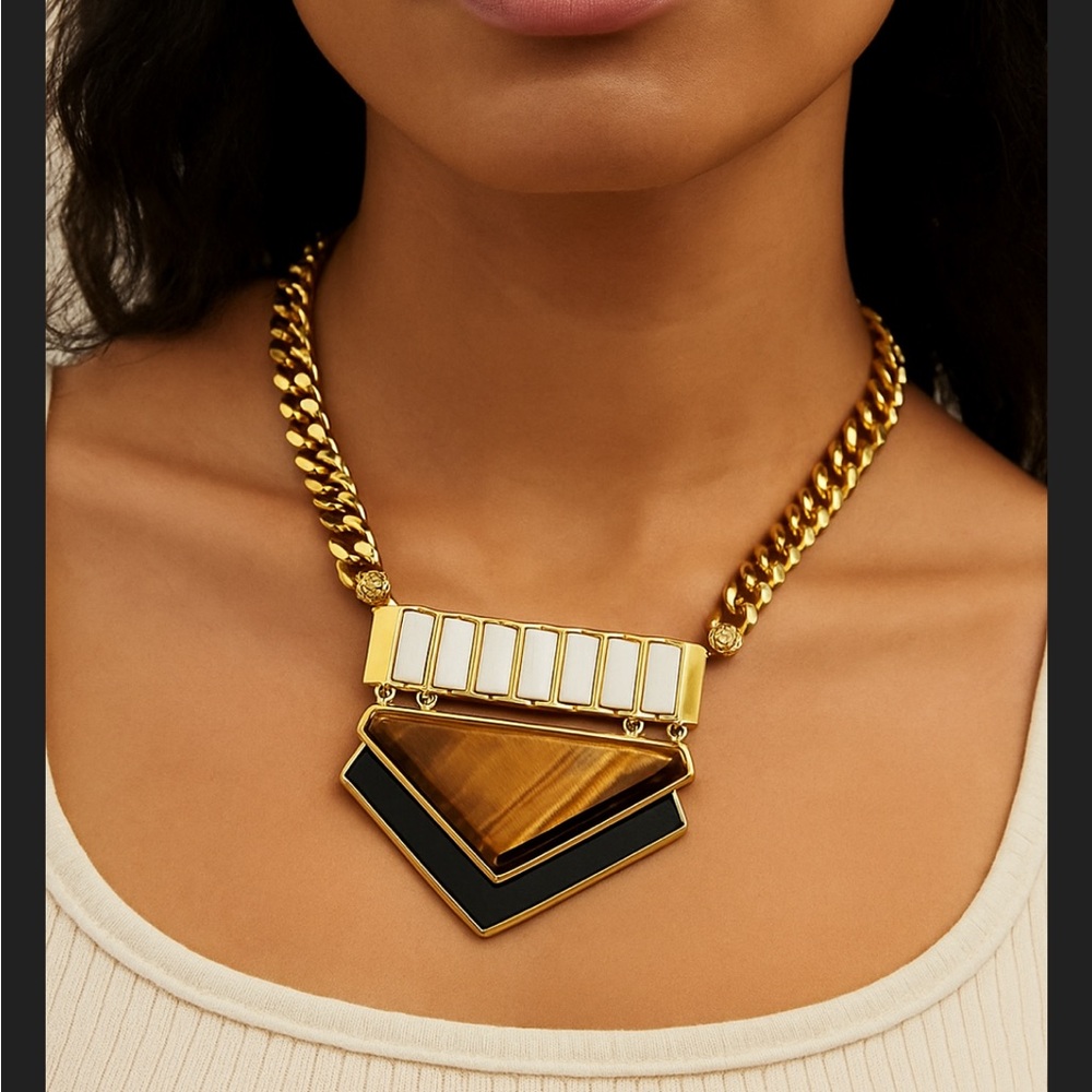 Henri Bendel necklace